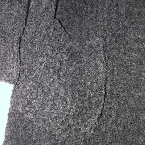 Express black fuzzy cardigan with deep pockets - Picture 3 of 5